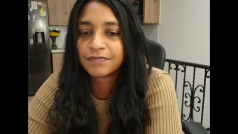 Snapshot of susanrhodes_ chatting on 06-21-26, 11:13 Susan Rhodes online show from 06-21-26, 11:13