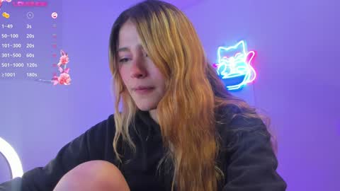 Snapshot of susssan_ferry chatting on 12-11-24, 02:30 Susy online show from 12-11-24, 02:30