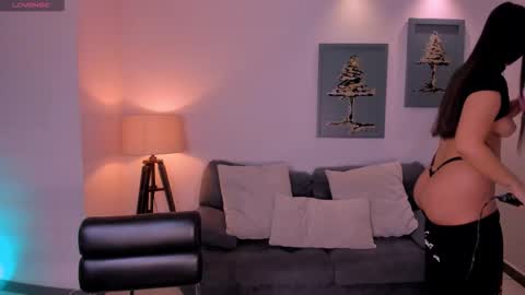 Snapshot of sussybell_ chatting on 03-07-26, 03:36 Sussy Bell online show from 03-07-26, 03:36