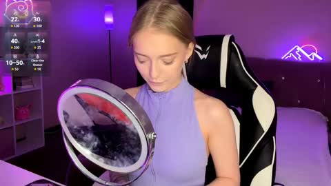 Jessica online show from 04-18-26, 01:15