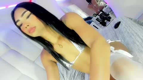 suxansexyhott online show from 02-17-25, 08:26