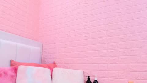 suzan_30 online show from 06-03-26, 10:15