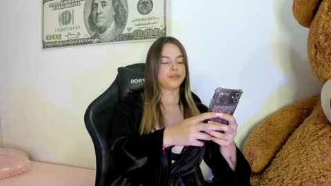 suzan__cooper2 online show from 06-03-26, 08:03