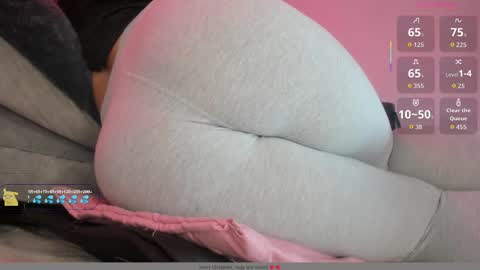 suzanana online show from 12-22-25, 06:38