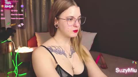 Snapshot of suzymiu chatting on 02-11-26, 11:48 suzymiu online show from 02-11-26, 11:48