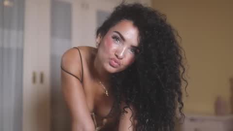 suzysuza online show from 02-08-26, 08:56