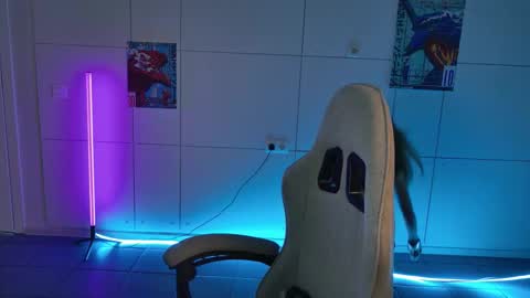 Snapshot of swag_evalution chatting on 10-14-25, 09:10 Eva online show from 10-14-25, 09:10