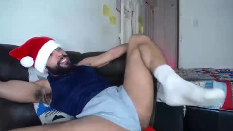 Snapshot of sweatyhairypig1 chatting on 12-04-24, 02:09 joel bliss online show from 12-04-24, 02:09