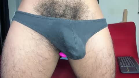 Snapshot of sweatyhairypig1 chatting on 10-11-25, 01:49 joel bliss online show from 10-11-25, 01:49