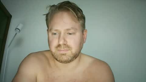 Snapshot of swedishstripper chatting on 11-05-25, 08:42 swedishstripper online show from 11-05-25, 08:42