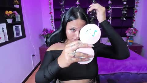 Snapshot of sweelanna chatting on 12-27-24, 02:25 sweet ana online show from 12-27-24, 02:25