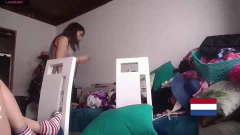 sweet01_ online show from 03-26-26, 05:51