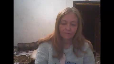 sweet4blonde609 online show from 02-18-26, 05:47