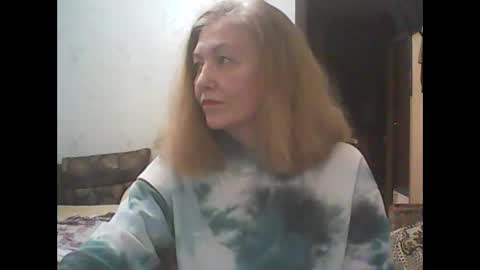 sweet4blonde609 online show from 06-01-26, 02:30