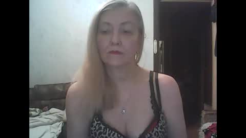 Snapshot of sweet4blonde67 chatting on 01-22-25, 07:45 sweet4blonde67 online show from 01-22-25, 07:45