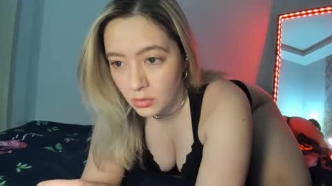 Anne Marie online show from 12-02-25, 06:08