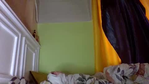 sweet52537 online show from 05-12-26, 04:31