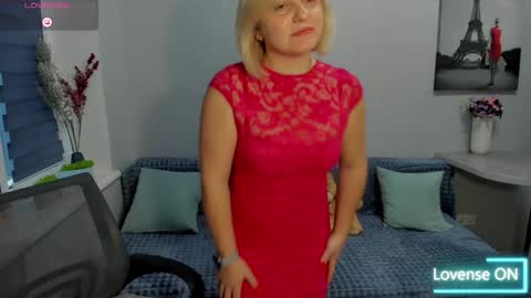 Snapshot of sweet___margaret chatting on 01-30-25, 02:04 Margaret online show from 01-30-25, 02:04