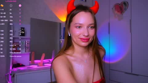 Snapshot of sweet__kitty__11 chatting on 04-18-26, 07:58 kitty online show from 04-18-26, 07:58
