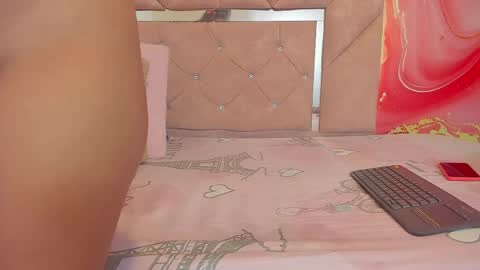 sweet__luna__ online show from 03-30-26, 11:00