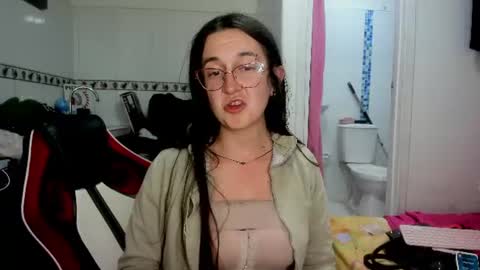 sweet__suck69bitch online show from 07-23-26, 02:09