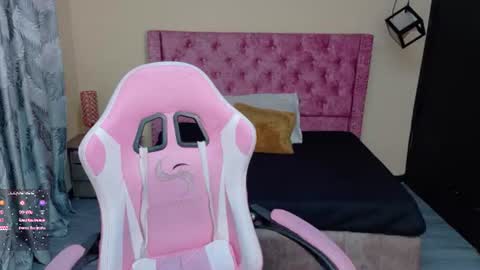 sweet__thang online show from 07-25-26, 03:59