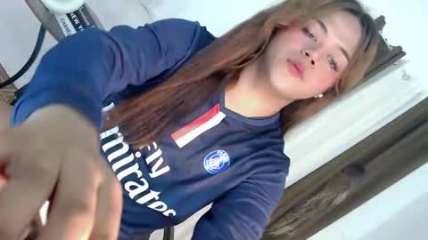 CLEO online show from 11-04-25, 08:46