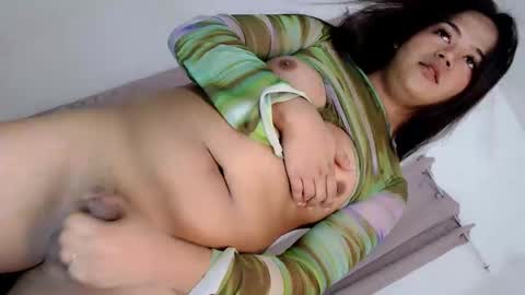 CLEO online show from 04-11-26, 06:07