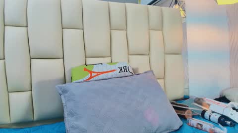 Amye  online show from 12-04-25, 07:22