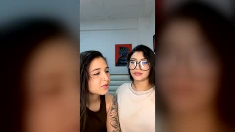 Snapshot of sweet_and_rous chatting on 07-03-26, 01:23 sweet_and_rous online show from 07-03-26, 01:23