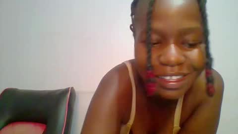 Snapshot of sweet_arianna_ chatting on 03-01-25, 12:28 timaya online show from 03-01-25, 12:28