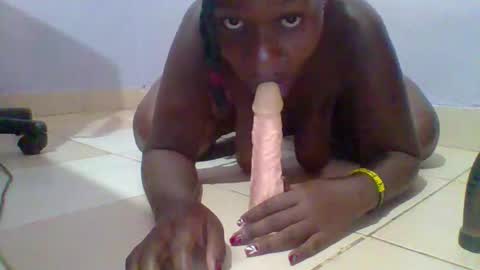 Snapshot of sweet_arianna_ chatting on 03-11-25, 06:19 timaya online show from 03-11-25, 06:19