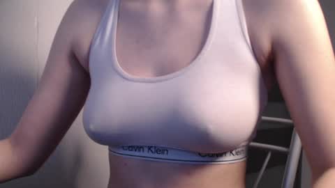 Snapshot of sweet_baby_kate chatting on 01-28-25, 10:23 Kate and Erica online show from 01-28-25, 10:23