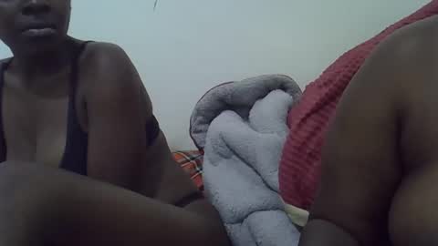 Queen online show from 03-01-26, 07:38