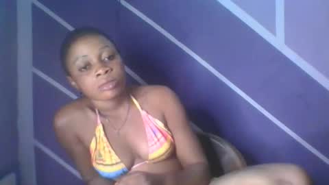 Snapshot of sweet_berry31 chatting on 01-15-26, 01:54 baby girl online show from 01-15-26, 01:54