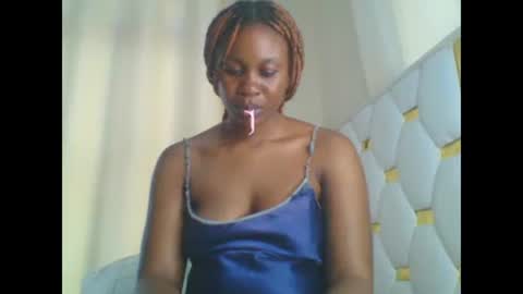 Snapshot of sweet_blackgal chatting on 12-14-24, 08:02 Lavie online show from 12-14-24, 08:02