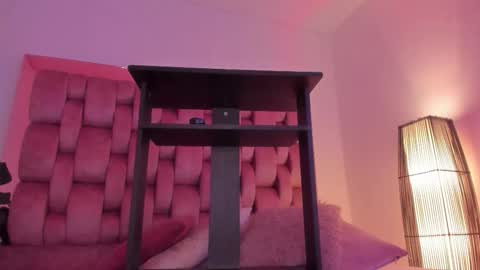 Chelsy  online show from 11-24-25, 12:16