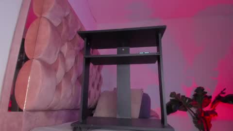 Chelsy  online show from 04-24-26, 04:31