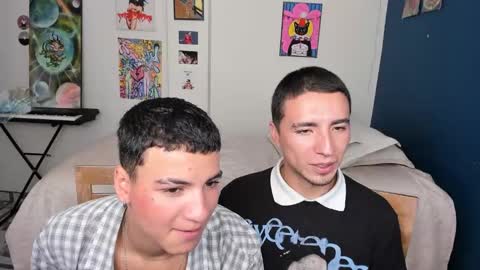 Snapshot of sweet_boys_xx chatting on 01-07-25, 02:30 CristianBrayan PVT OPEN online show from 01-07-25, 02:30