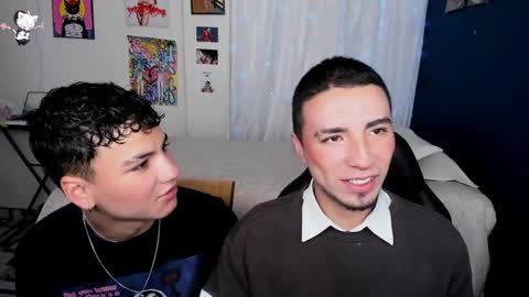 Snapshot of sweet_boys_xx chatting on 03-10-25, 11:53 CristianBrayan PVT OPEN online show from 03-10-25, 11:53