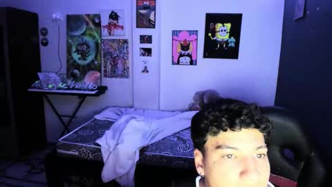 Snapshot of sweet_boys_xx chatting on 09-10-25, 05:51 CristianBrayan PVT OPEN online show from 09-10-25, 05:51