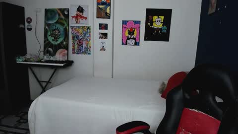 Snapshot of sweet_boys_xx chatting on 10-22-25, 12:16 CristianBrayan PVT OPEN online show from 10-22-25, 12:16