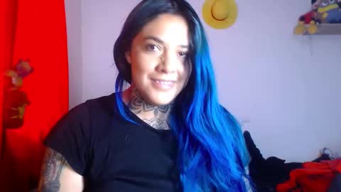 Bubbles online show from 11-14-25, 05:22