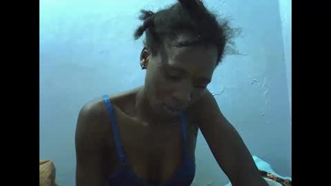 sweet_candie01 online show from 04-23-26, 11:20