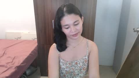 sweet_cassyxx online show from 12-21-25, 11:06