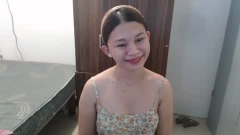 Snapshot of sweet_cassyxx chatting on 05-06-26, 02:08 sweet_cassyxx online show from 05-06-26, 02:08