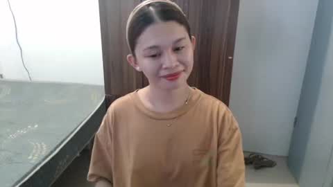 Snapshot of sweet_cassyxx chatting on 05-07-26, 11:48 sweet_cassyxx online show from 05-07-26, 11:48