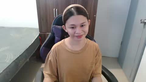 Snapshot of sweet_cassyxx chatting on 05-17-26, 10:11 sweet_cassyxx online show from 05-17-26, 10:11