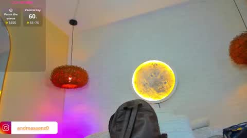 Snapshot of sweet_celeste05 chatting on 06-12-26, 11:20 Sweet celeste05 online show from 06-12-26, 11:20