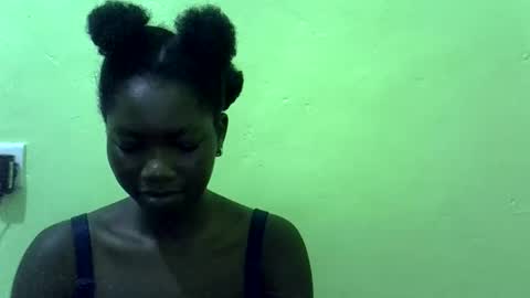 sweet_cherie1 online show from 02-27-26, 06:41